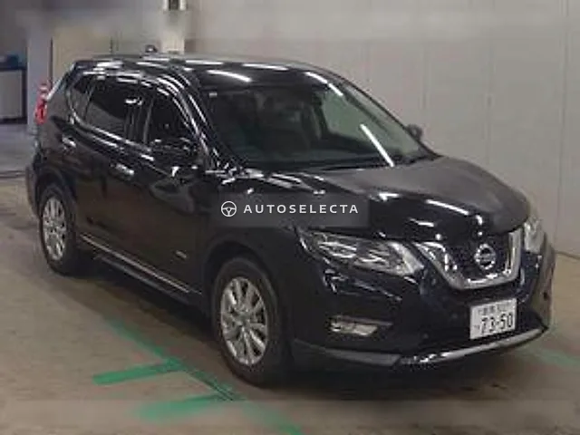 Nissan X-Trail 2018, auction grade 4