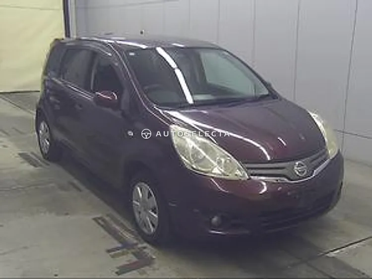 Nissan Note 2010, photo 1 of 1