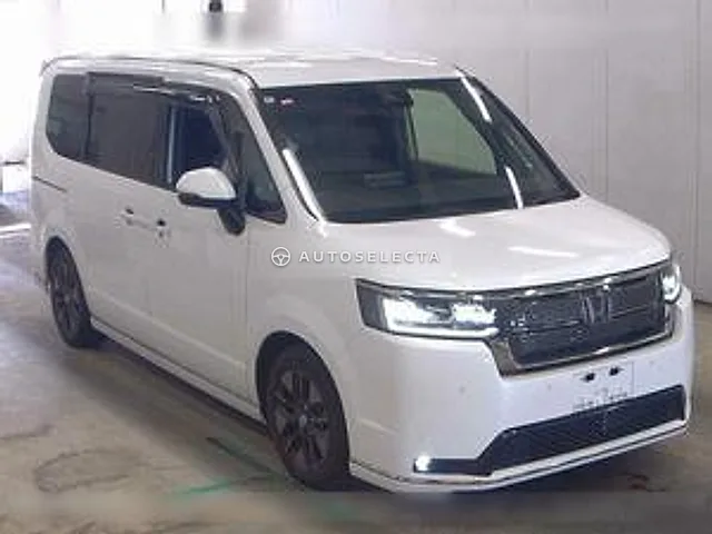 Honda Stepwgn Spada 2024, auction grade 4.5