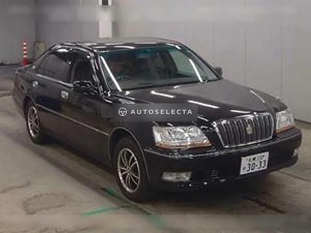 Toyota Crown Majesta 2000, auction grade 3.5