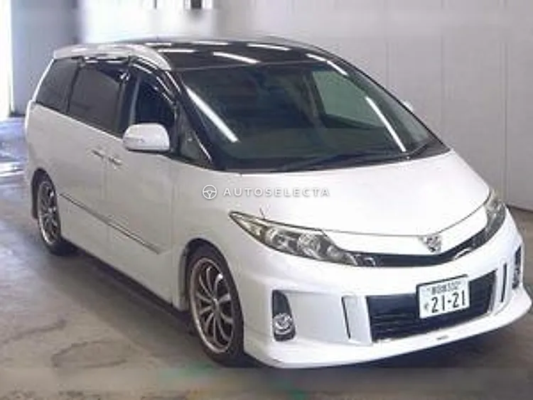 Toyota Estima 2014, photo 1 of 1