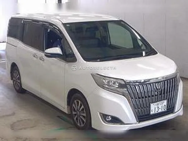 Toyota Esquire 2017, auction grade 4