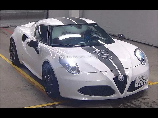 Alfa Romeo 4C 2017, auction grade 4.5