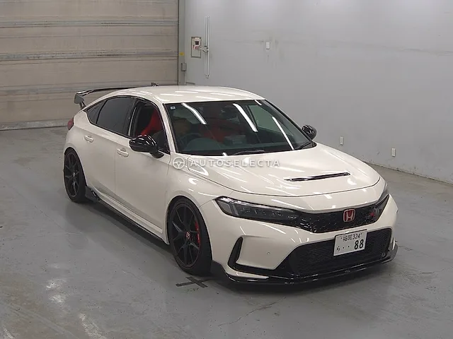 Honda Civic Type R 2025, auction grade 5