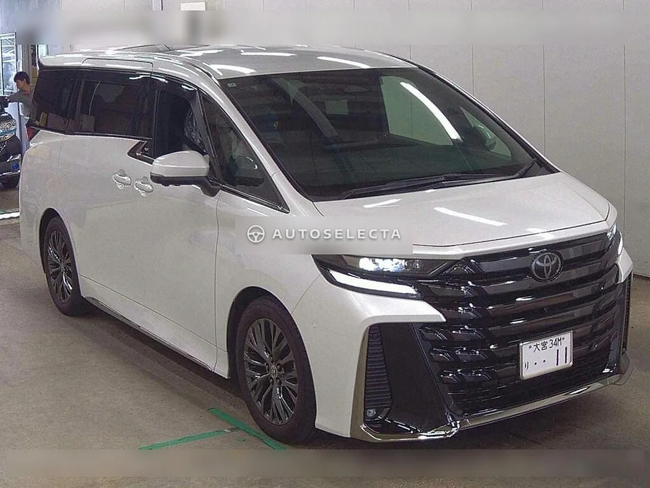 Toyota Vellfire 2025, photo 1 of 1
