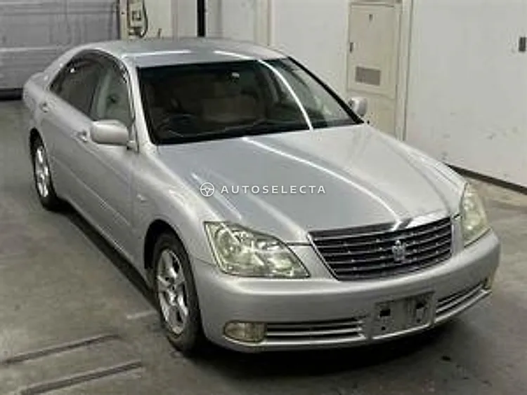 Toyota Crown 2005, photo 1 of 1