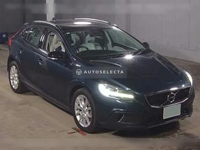 Volvo V40 2018, auction grade 4.5