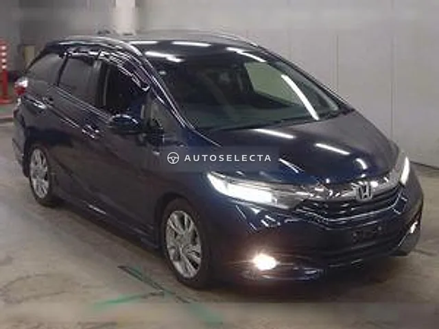 Honda Shuttle 2016, auction grade 4