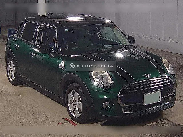 MINI 2015, auction grade 3.5