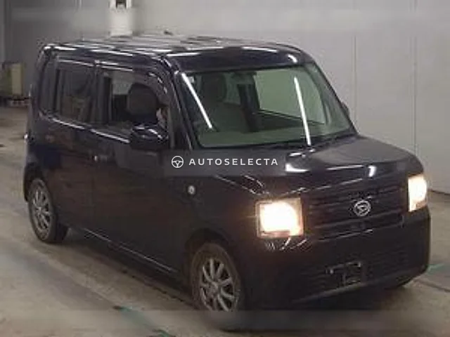 Daihatsu Move Conte 2017, auction grade 3.5