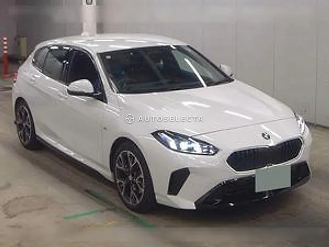 BMW 1 Series 2025, auction grade R