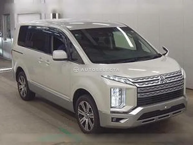 Mitsubishi Delica D:5 2021, auction grade 4