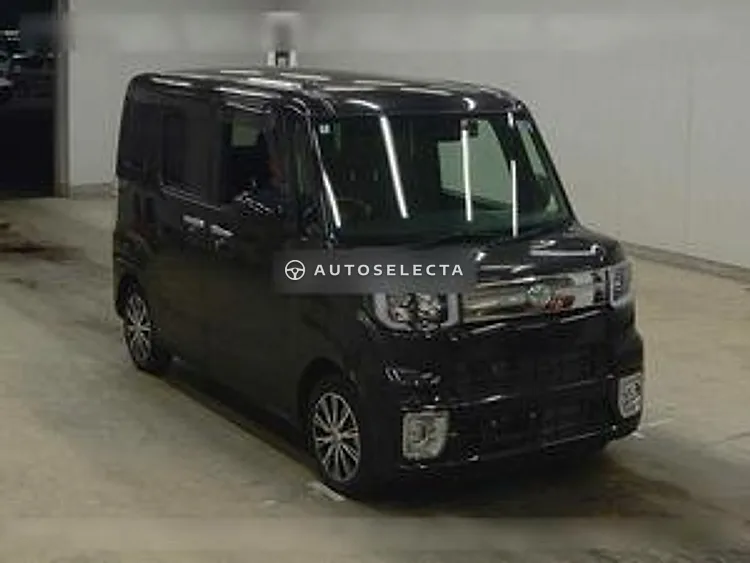 Toyota Pixis Mega 2022, photo 1 of 1
