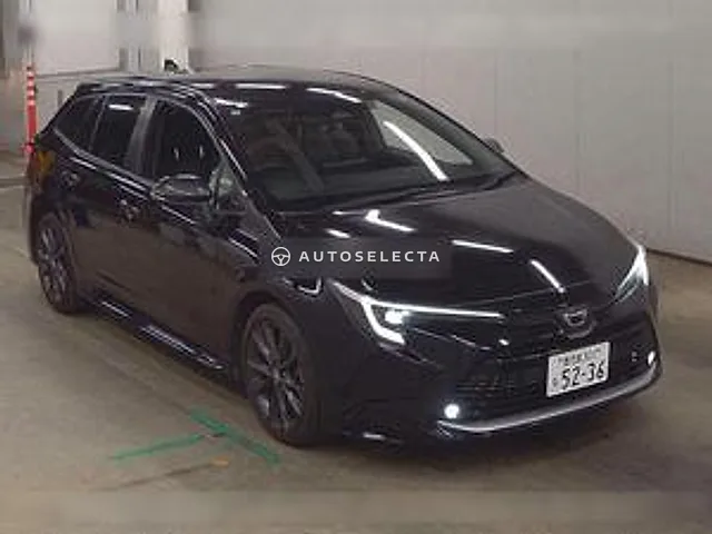 Toyota Corolla Touring 2023, auction grade 4