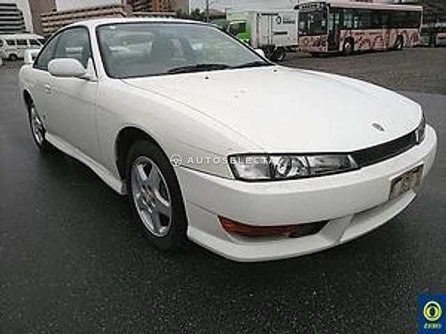 Nissan Silvia 1997, auction grade R