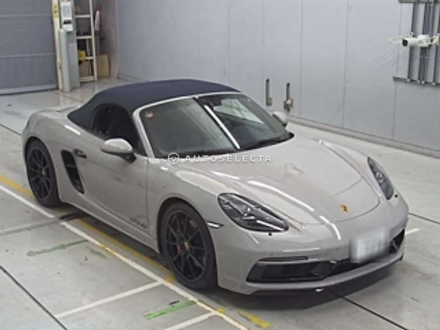 Porsche Boxster 2021, auction grade 5