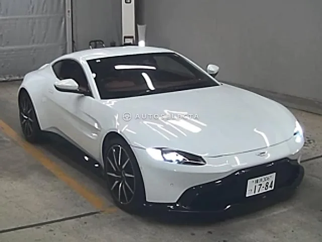 Aston Martin Vantage 2019, auction grade 4.5