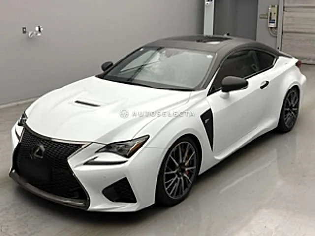 Lexus RC F 2015, auction grade 4.5