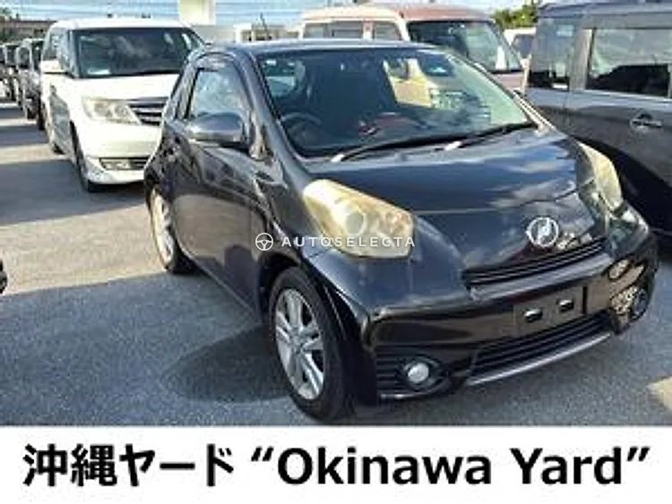 Toyota iQ 2011, photo 1 of 1
