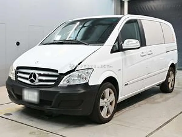 Mercedes-Benz V-Class 2011, auction grade 4