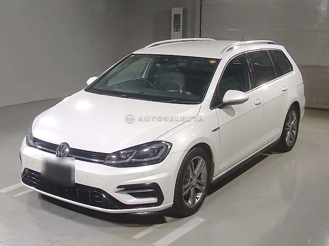 Volkswagen Golf Variant 2017, auction grade 4.5