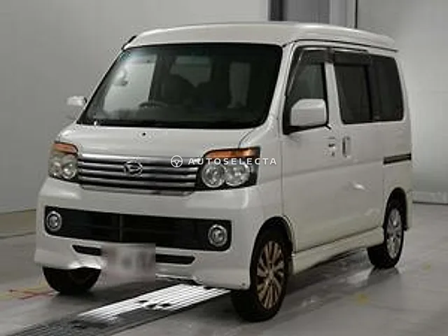 Daihatsu Atrai Wagon 2011, auction grade 3.5