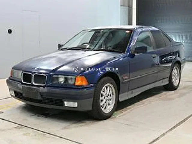 BMW 3 Series 1995, auction grade R