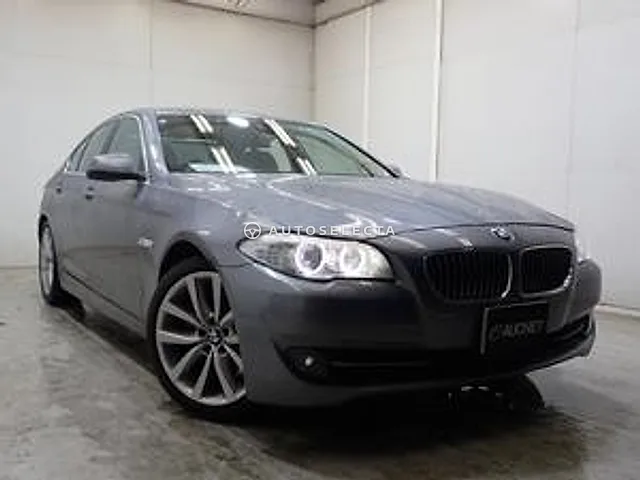 BMW 5 Series 2013, auction grade R
