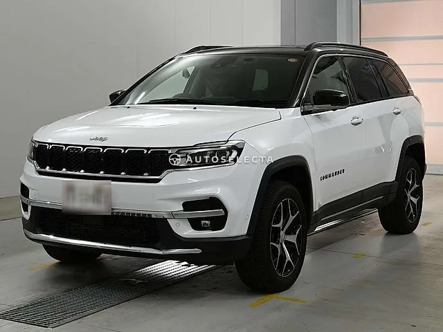 Jeep Commander 2023, auction grade 5
