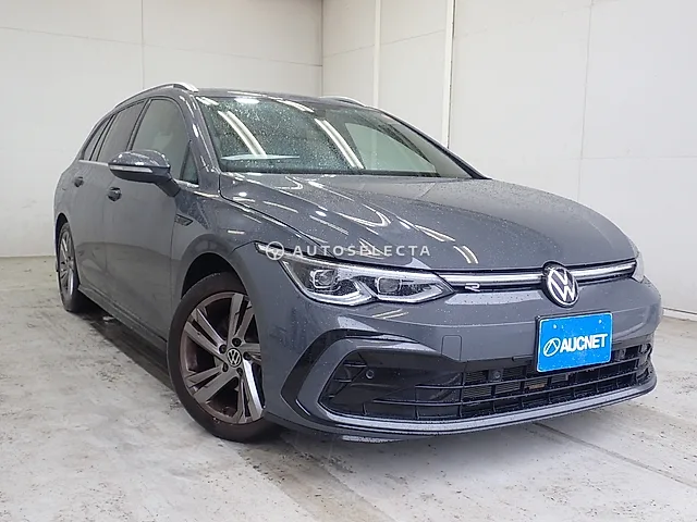 Volkswagen Golf Variant 2023, auction grade 4.5