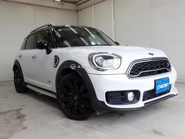 MINI 2020, auction grade 4
