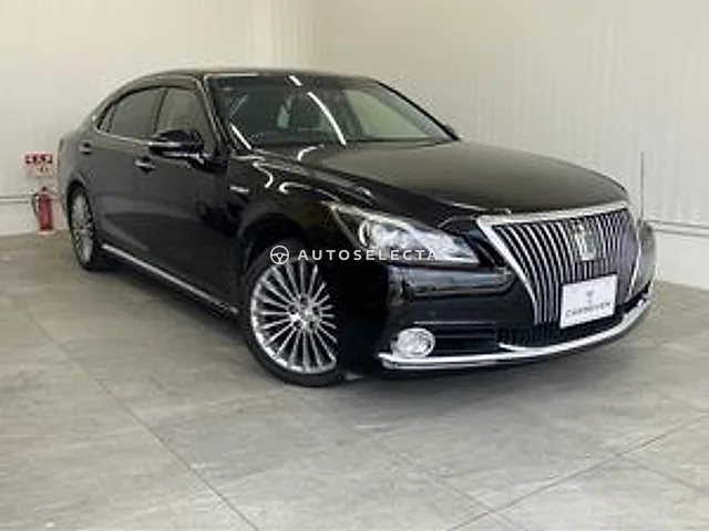 Toyota Crown Majesta 2014, auction grade 4
