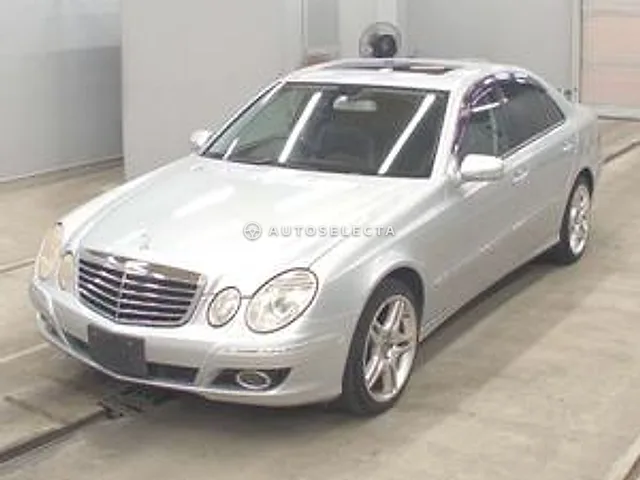 Mercedes-Benz E-Class 2007, auction grade R