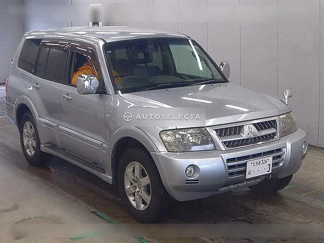 Mitsubishi Pajero 2005, auction grade 3.5