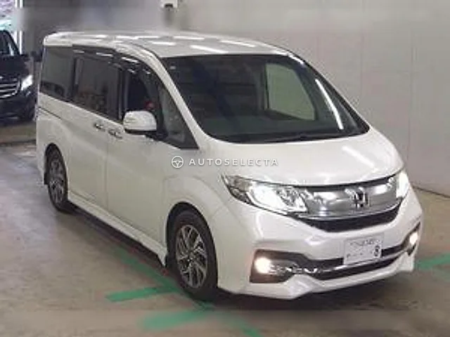 Honda Stepwgn Spada 2016, auction grade 4