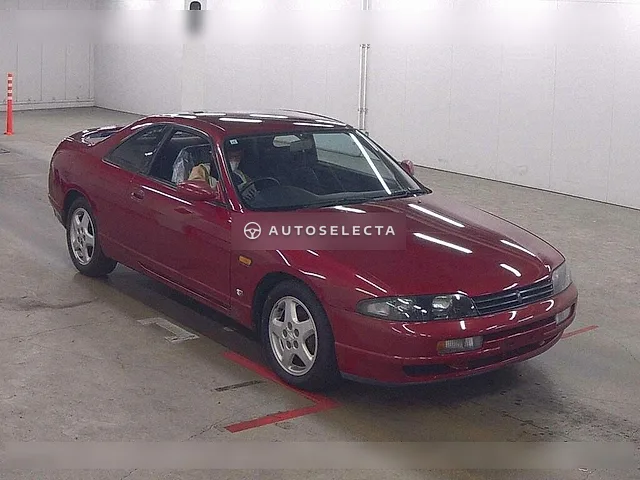 Nissan Skyline 1993, auction grade 3.5