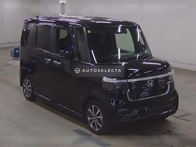 Honda N-BOX 2023, auction grade 3.5