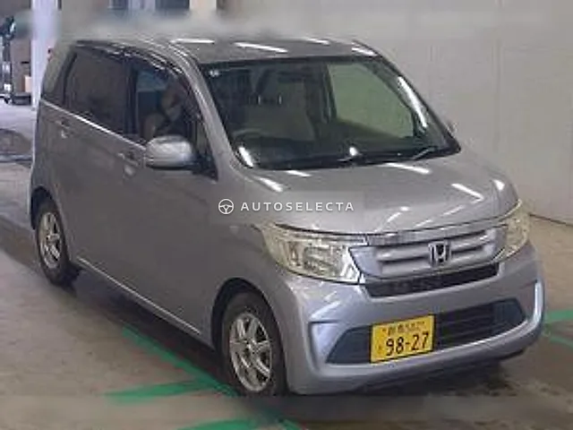 Honda N-WGN 2016, auction grade 3.5
