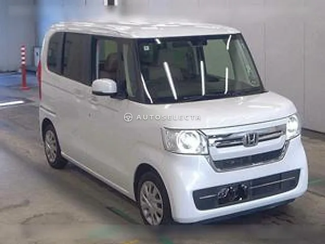 Honda N-BOX 2022, auction grade 4.5