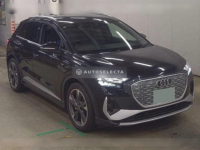Audi Q4 e-tron 2022, auction grade 4