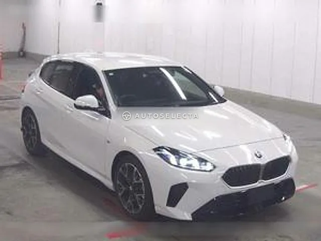 BMW 1 Series 2024, auction grade 4.5