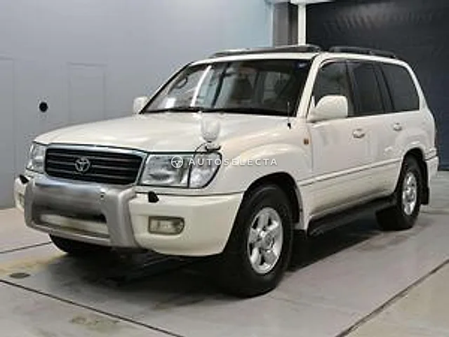 Toyota Land Cruiser 100 1998, auction grade 3.5