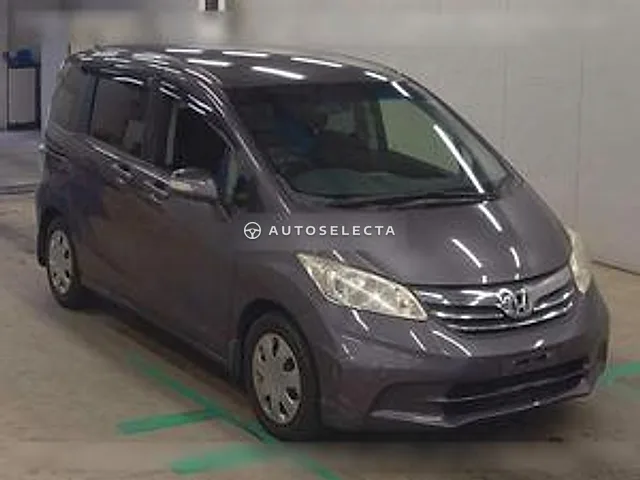 Honda Freed 2013, auction grade 4