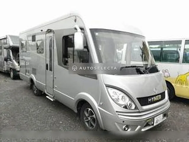 Mercedes-Benz 2018, auction grade 3.5