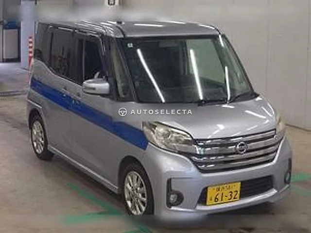 Nissan Dayz Roox 2014, auction grade 4