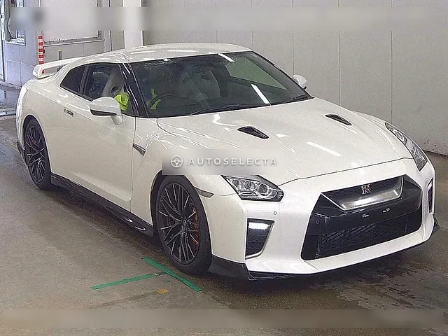Nissan GT-R 2021, auction grade 5