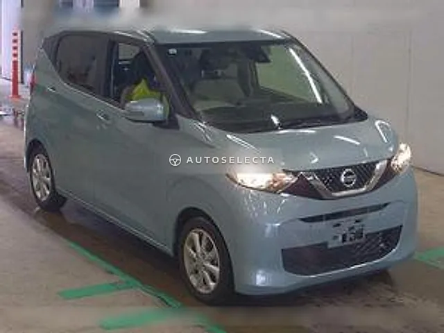 Nissan Dayz 2021, auction grade 3.5