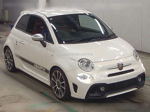 Abarth 595 2018, auction grade 4