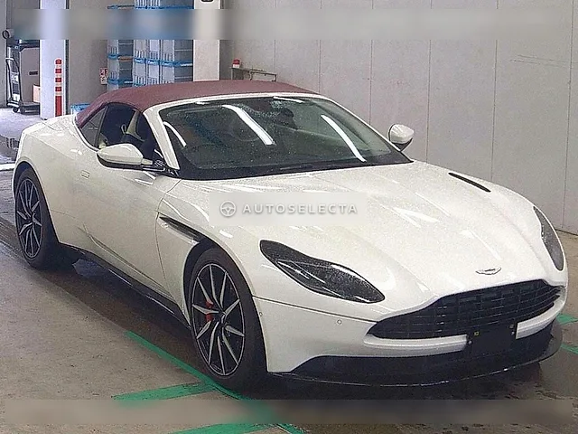 Aston Martin DB11 2018, auction grade 4.5