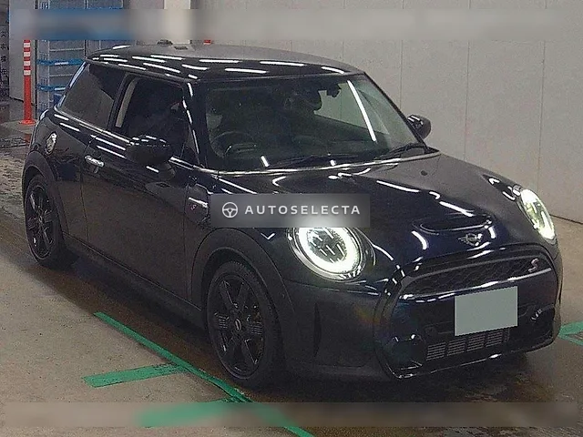 MINI 2022, auction grade 4.5